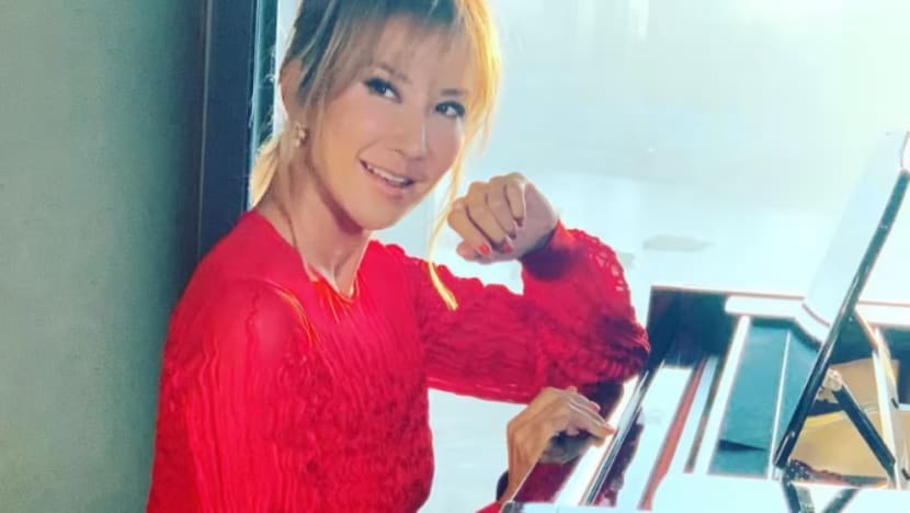 Bintang pop Coco Lee meninggal dunia pada usia 48 tahun