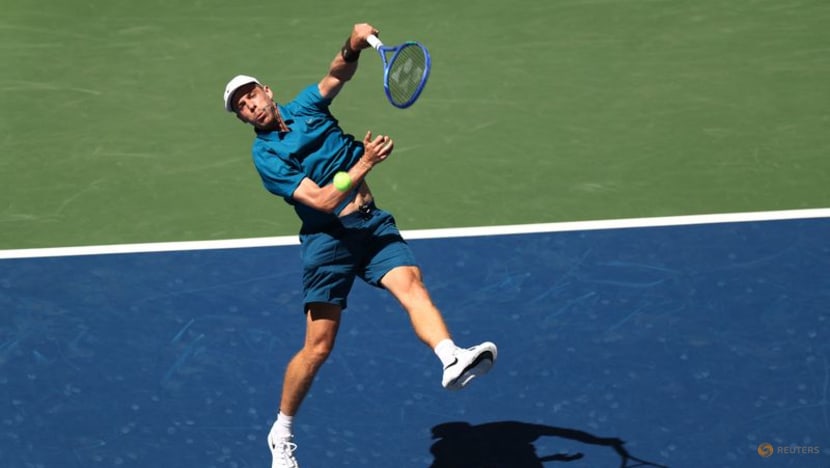 No panic for Jannik as Sinner battles past Shapovalov at US Open No panic for Jannik as Sinner battles past Shapovalov at US Open