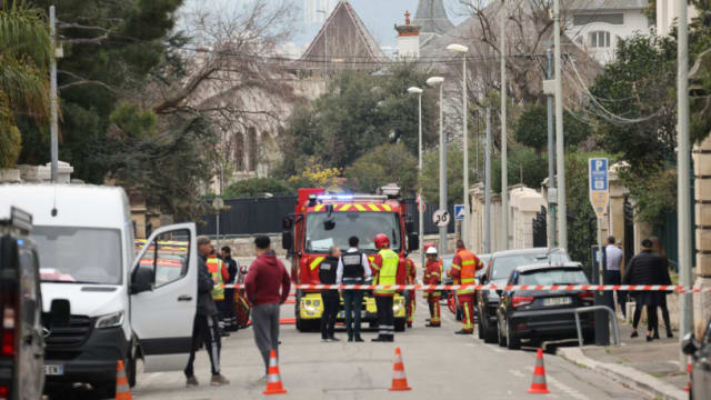 俄罗斯驻法国领事馆发生爆炸 所幸没有造成伤亡