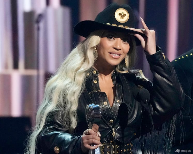 Beyonce declared a billionaire by Forbes magazine