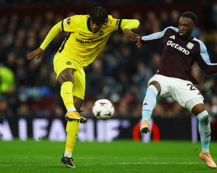 Roma tame Midtjylland, Malen double earns Villa win over Young Boys
