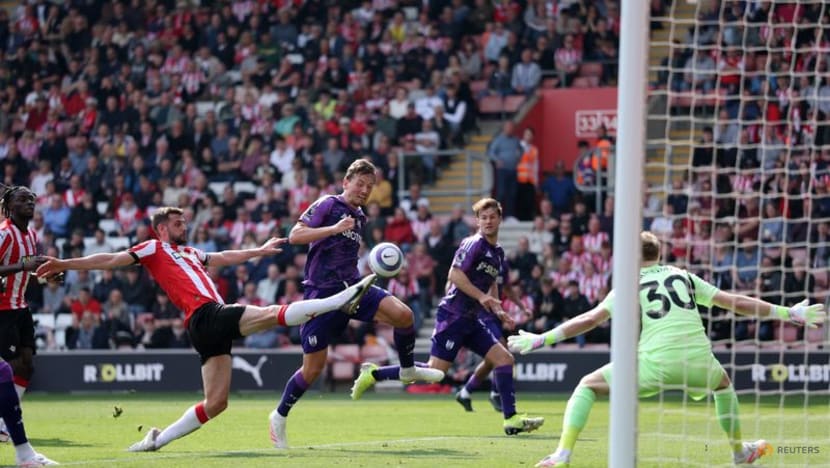 Fulham leave it late to beat Southampton 2-1