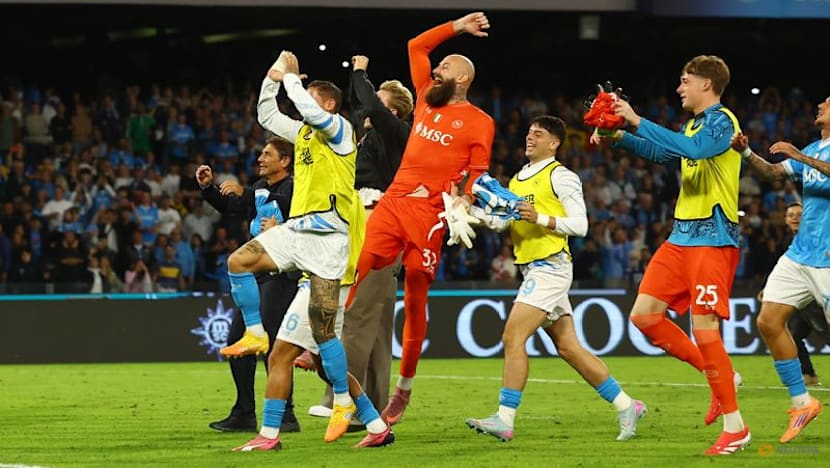 De Bruyne scores and limps off as Napoli beat Inter to move top