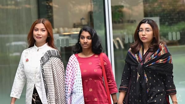 3 wanita dibebaskan dari tuduhan anjur perarakan pro-Palestin di sekitar Istana
