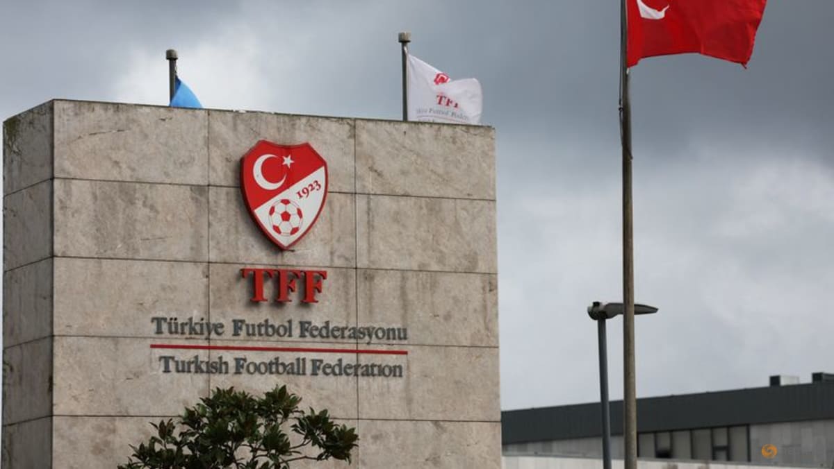 Turkey detains 32 suspects in widening betting probe, prosecutor's office says