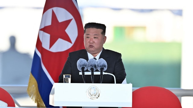 金正恩称朝鲜坦克工业领域取得重大发展