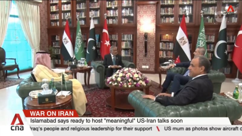 Pakistan says it is ready to host US-Iran talks