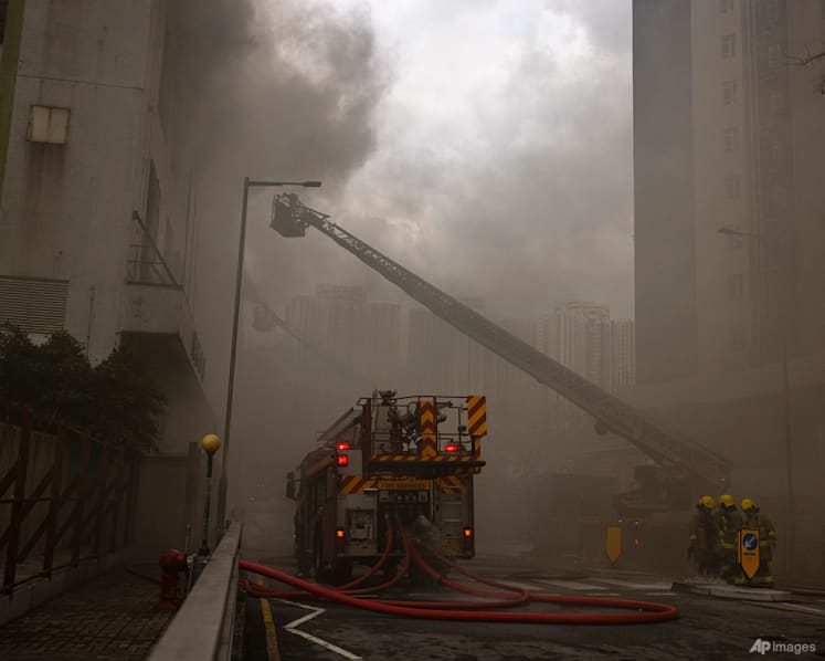 Hong Kong fire forces 3,400 people to evacuate