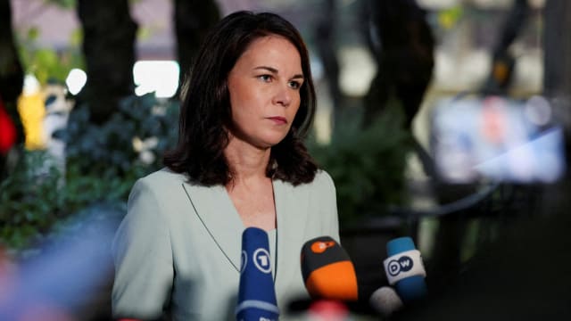 德国外长指责中国提供武器助俄威胁和平