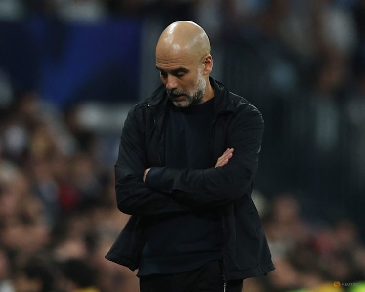 Arsenal and Man City resume title duel after woeful week for English clubs