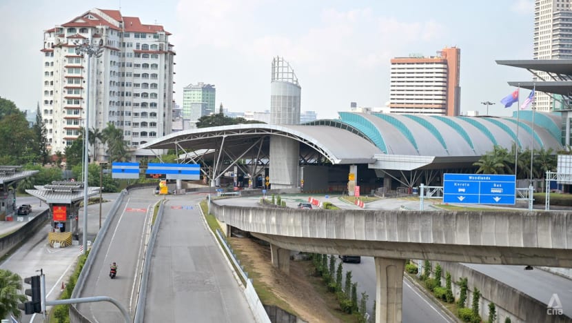 Malaysia to introduce QR code passport clearance; pilot for factory workers at Johor land checkpoints