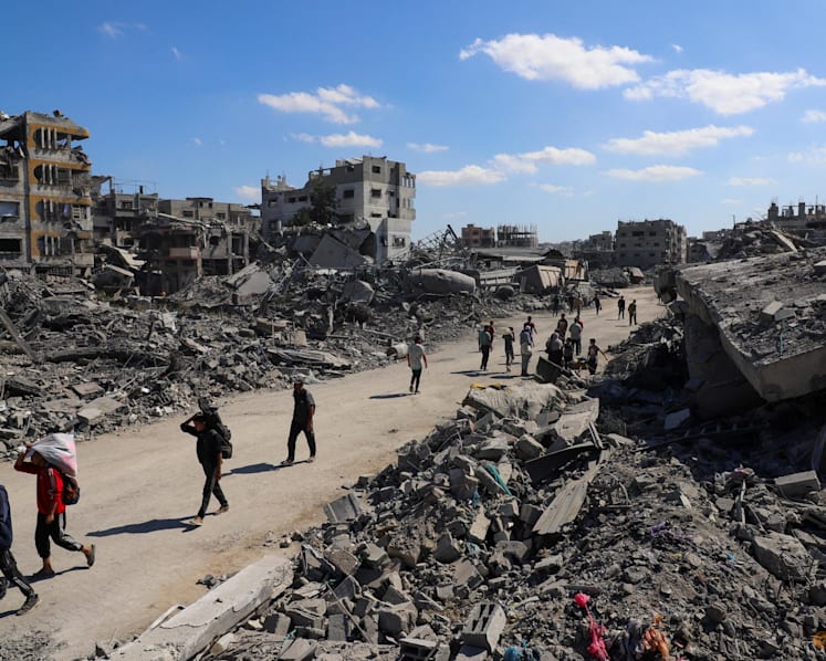Hamas fighters tighten grip in Gaza, clouding future of ceasefire