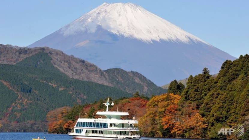 Gunung Fuji terkesan akibat terlalu ramai pelancong