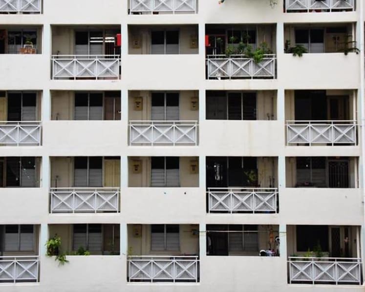Man posed as HDB-approved contractor to cheat elderly into paying for 'required works'