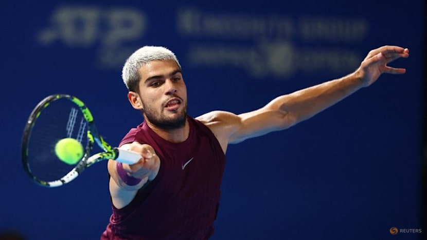 Alcaraz rallies past Ruud to book Fritz final in Japan Open