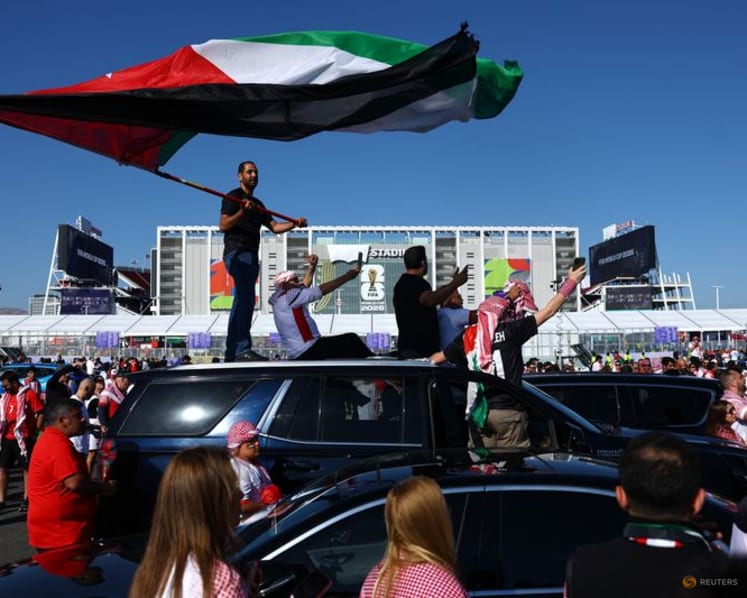 Road-tripping Jordan fans hail World Cup debut
