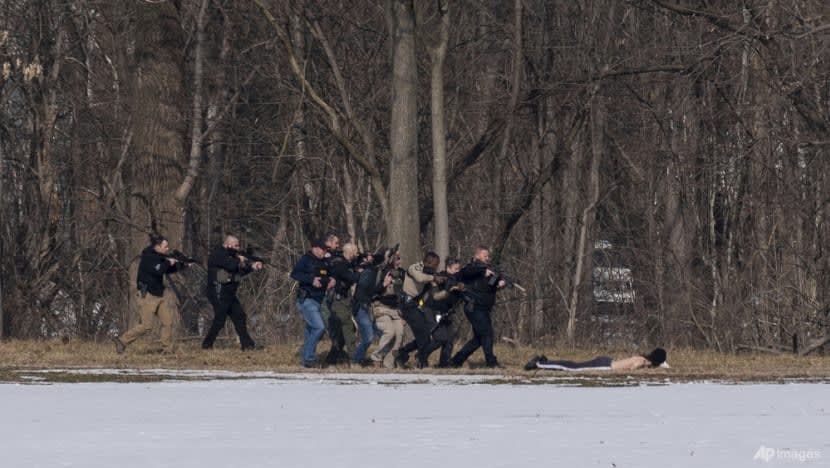 2 pegawai kolej Virginia ditembak mati; suspek ditahan