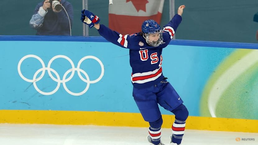 Ice hockey-United States beat Canada in overtime for women's gold