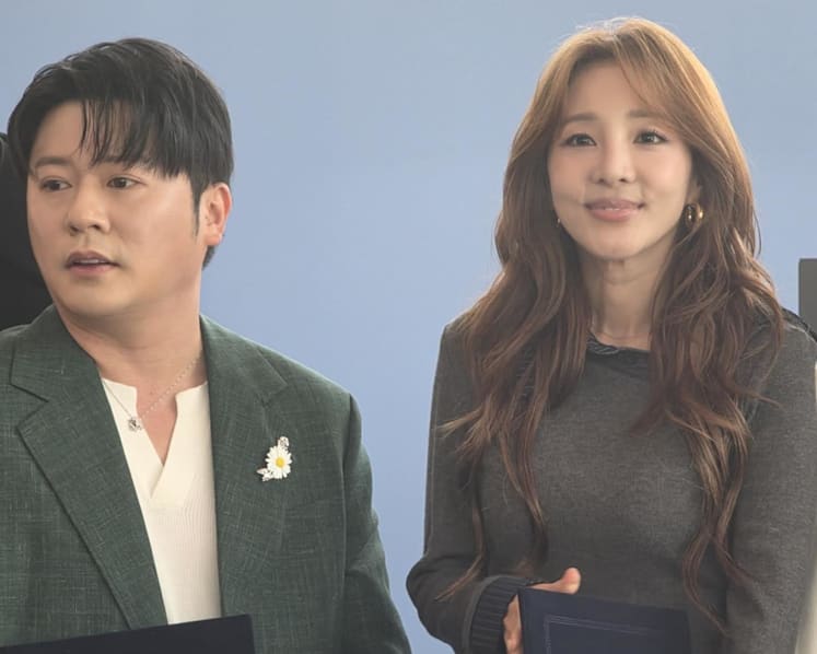K-pop star Sandara Park announces partnership with David Yong’s Power Entertainment in Singapore