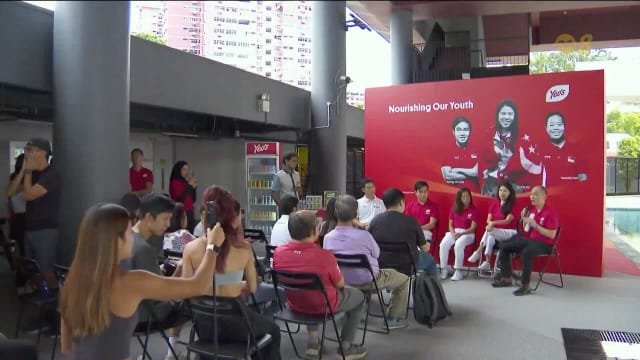 我国三名泳将获杨协成首批赞助