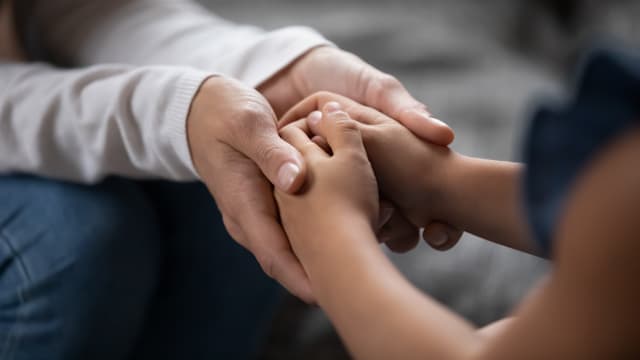 当局探讨给予寄养父母更多权利 通过数码平台获取孩子信息