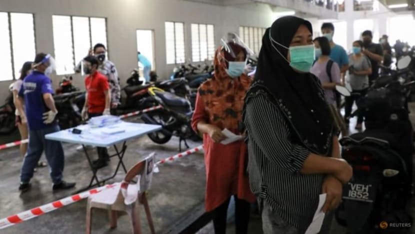 M'sia catat 19,807 kes baru COVID-19; hampir 83% belum lengkap atau tidak divaksin