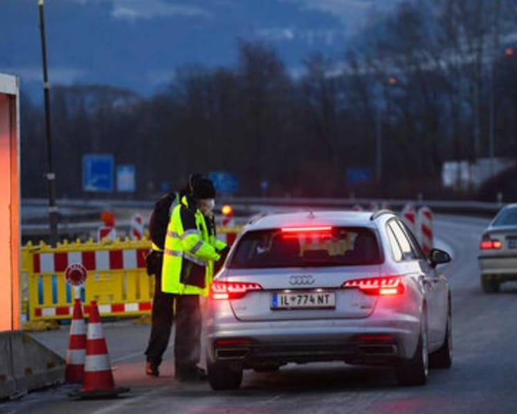 Germany tightens border checks to keep out coronavirus variants
