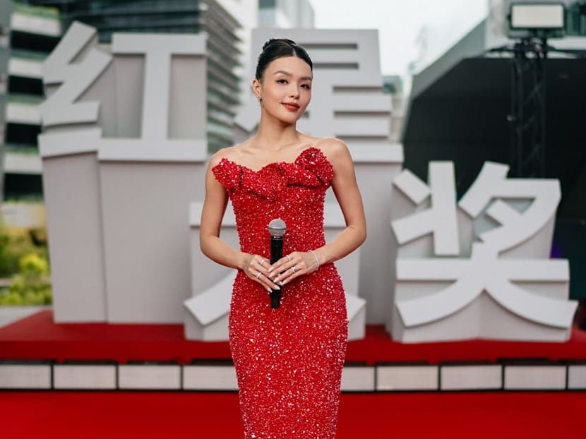 Yes 933 DJ Hazelle Teo giving away 250 waffles to fans to celebrate first Star Awards win