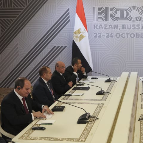 超过30个国家代表出席金砖国家喀山峰会- 8world