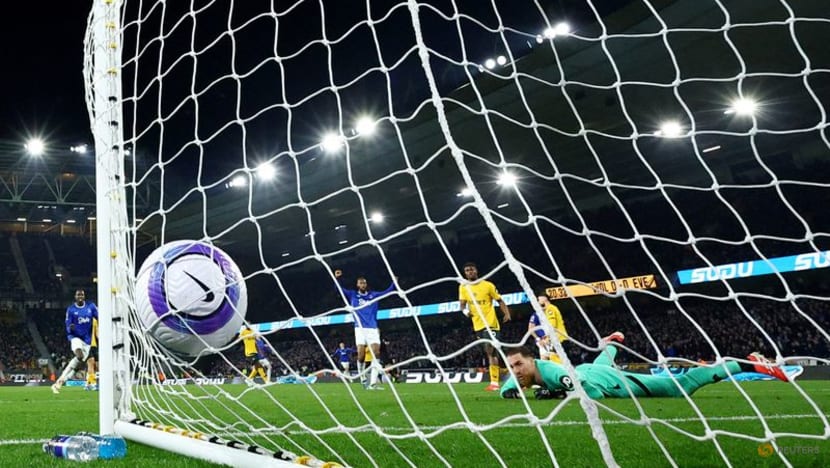 Wolves bounce back to grab 1-1 draw with Everton