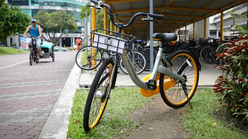 Man jailed 3 weeks for offering S$100 bribe to stop LTA officer from seizing oBike bicycle