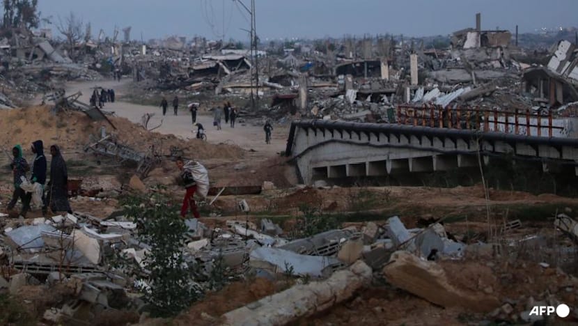 Gaza talks at critical moment, ceasefire not complete, Qatar's prime minister says