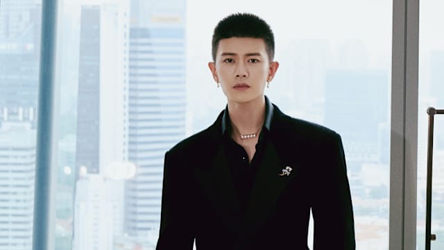 “微博文化交流之夜”首登新加坡　任嘉伦、刘雨昕、李铭顺、范文芳等海内外群星热心公益，共获表彰！