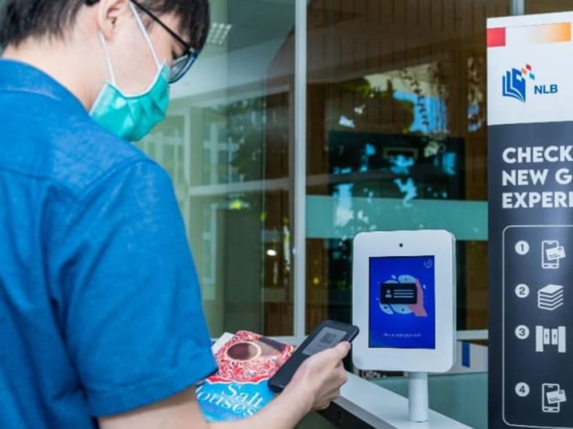 As part of the “Grab-n-Go” pilot, a gantry at the Study Lounge on the fifth floor will automatically detect and check out books as patrons exit the area. 