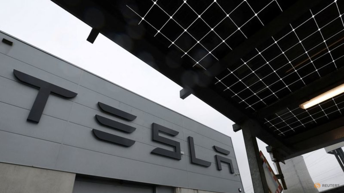 Tesla's supervised self-driving system often misreads speed limits, Belgian safety group finds