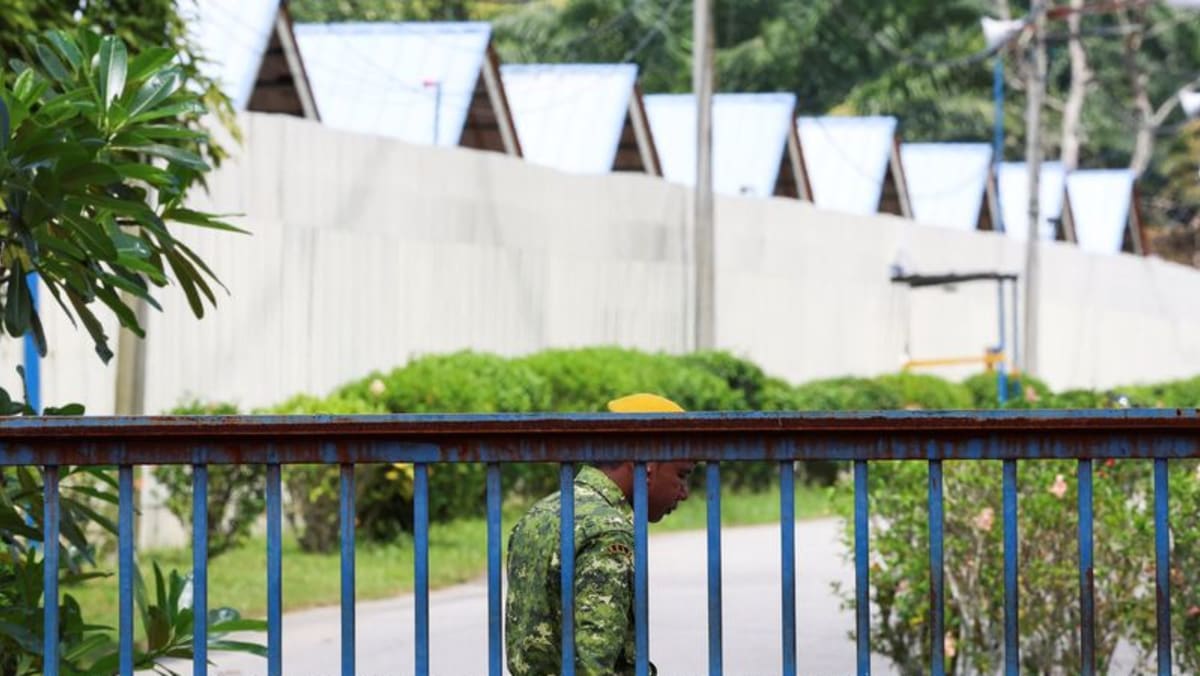 Malaysia expels two boats ferrying about 300 Myanmar migrants