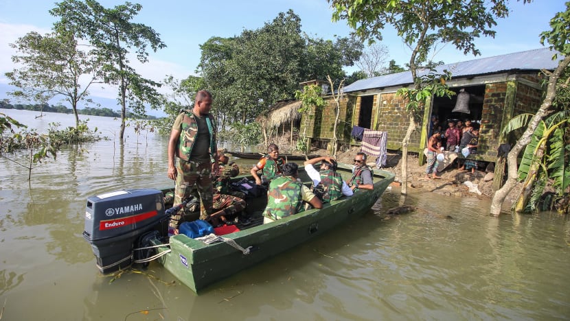 Pihak berkuasa Bangladesh khuatir berdepan penularan penyakit bawaan air, sedang banjir mula surut 