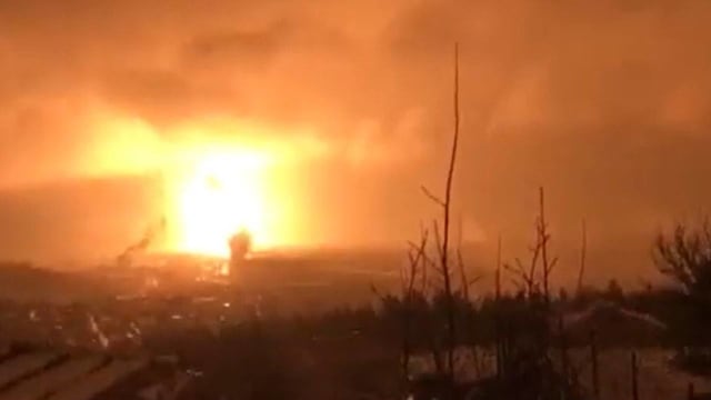 千年古迹坍塌 机场跑道爆开 土国地震威力骇人