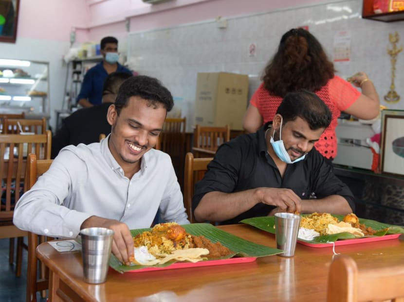 COVID-19 restrictions for migrant workers in dormitories to be further eased, more can make community visits COVID-19 restrictions for migrant workers in dormitories to be further eased, more can make community visits