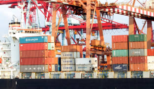 Neraca Perdagangan Indonesia surplus 65 bulan berturut-turut