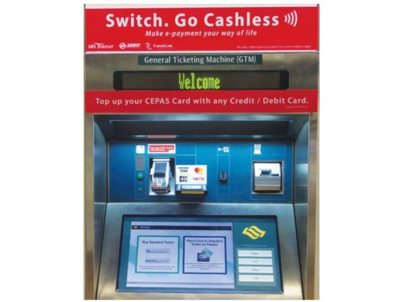 From Jan 1, all credit and debit cards will be accepted for EZ-Link, Nets FlashPay top-ups. Photo: TransitLink
