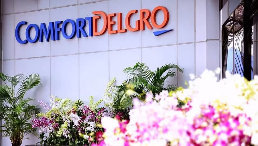 ComfortDelGro akan kenakan bayaran tambahan bagi tempahan dibuat melalui aplikasi sedang harga minyak naik