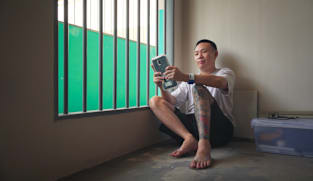 Breaking The Habit - Drug Rehabilitation Centre