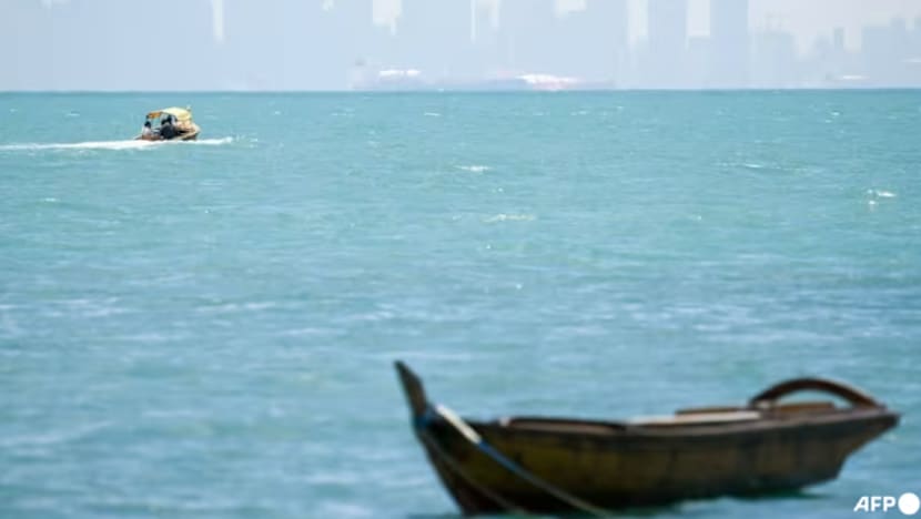 Sekurang-kurangnya 10 maut selepas kapal tangki minyak terbakar di Batam