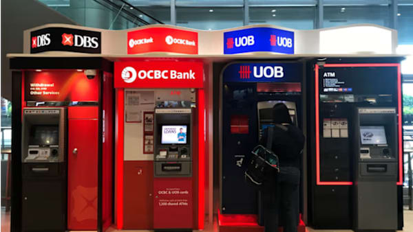 jelasBERITA: Mengapa saham bank SG merosot selepas cecah paras tertinggi?