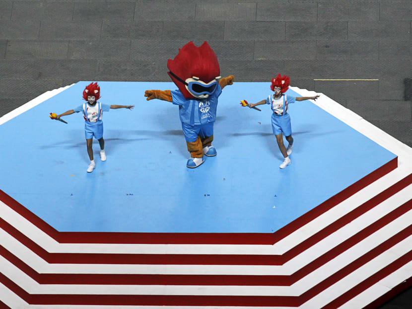 Performers dressed as SEA Games 2015 mascot Nila dance on stage during the closing ceremony at the National Stadium on June 16, 2015. 
