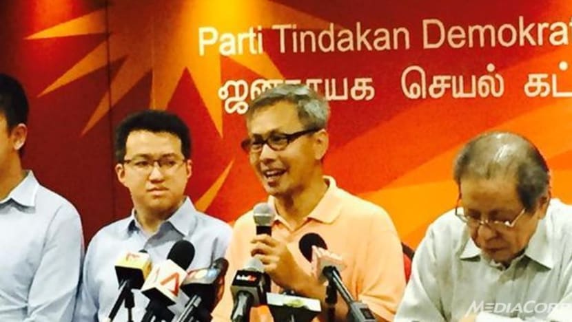 1MDB: மேலும் 5 பேருக்கு மலேசியாவை விட்டு வெளியேறத் தடை