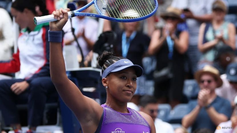 With 'Billie Jean Bling' and 'Arthur Flash,' Osaka gets her US Open sparkle back