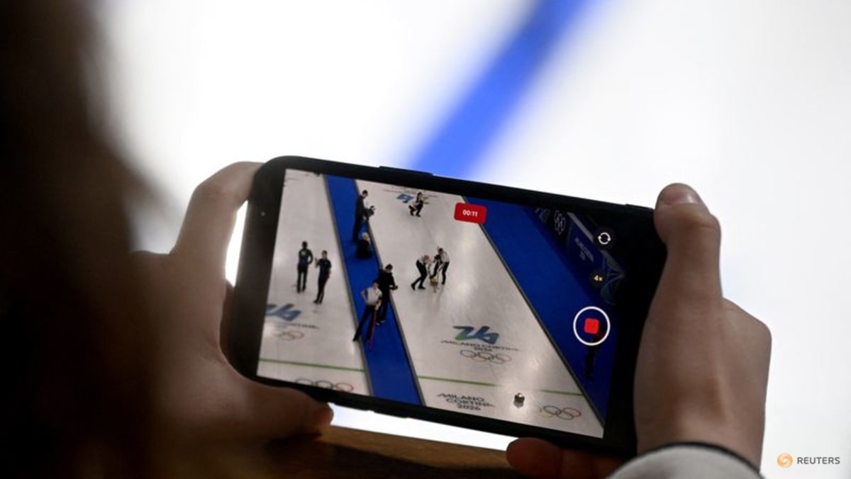 Telecom Italia mulls premium pricing for high‑performance connectivity at big events