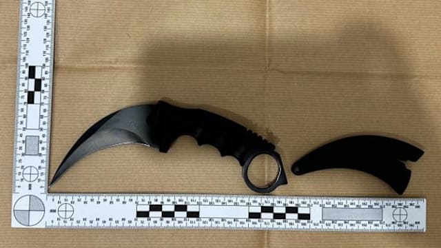 17岁少年涉在裕廊西持械抢劫 周六将被控上庭